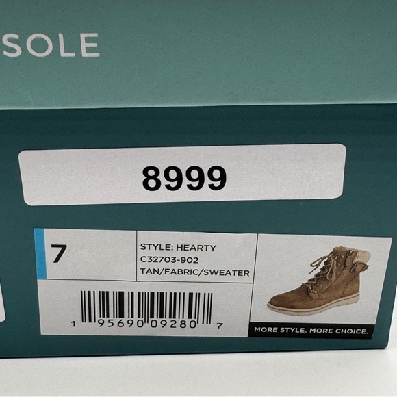 Cliffs Tan Cozy Combat Boots | Size 7 - Picture 11 of 11